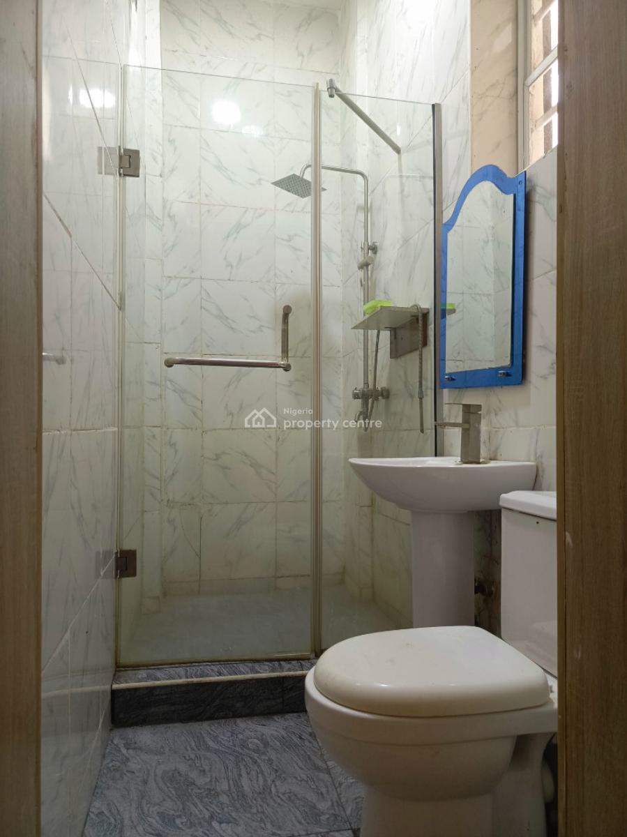 Single Room Sharing Only Kitchen with Minimum 18 Hours Light, Orchid Road, By The Roundabout, Lekki, Lagos, Flat / Apartment for Rent