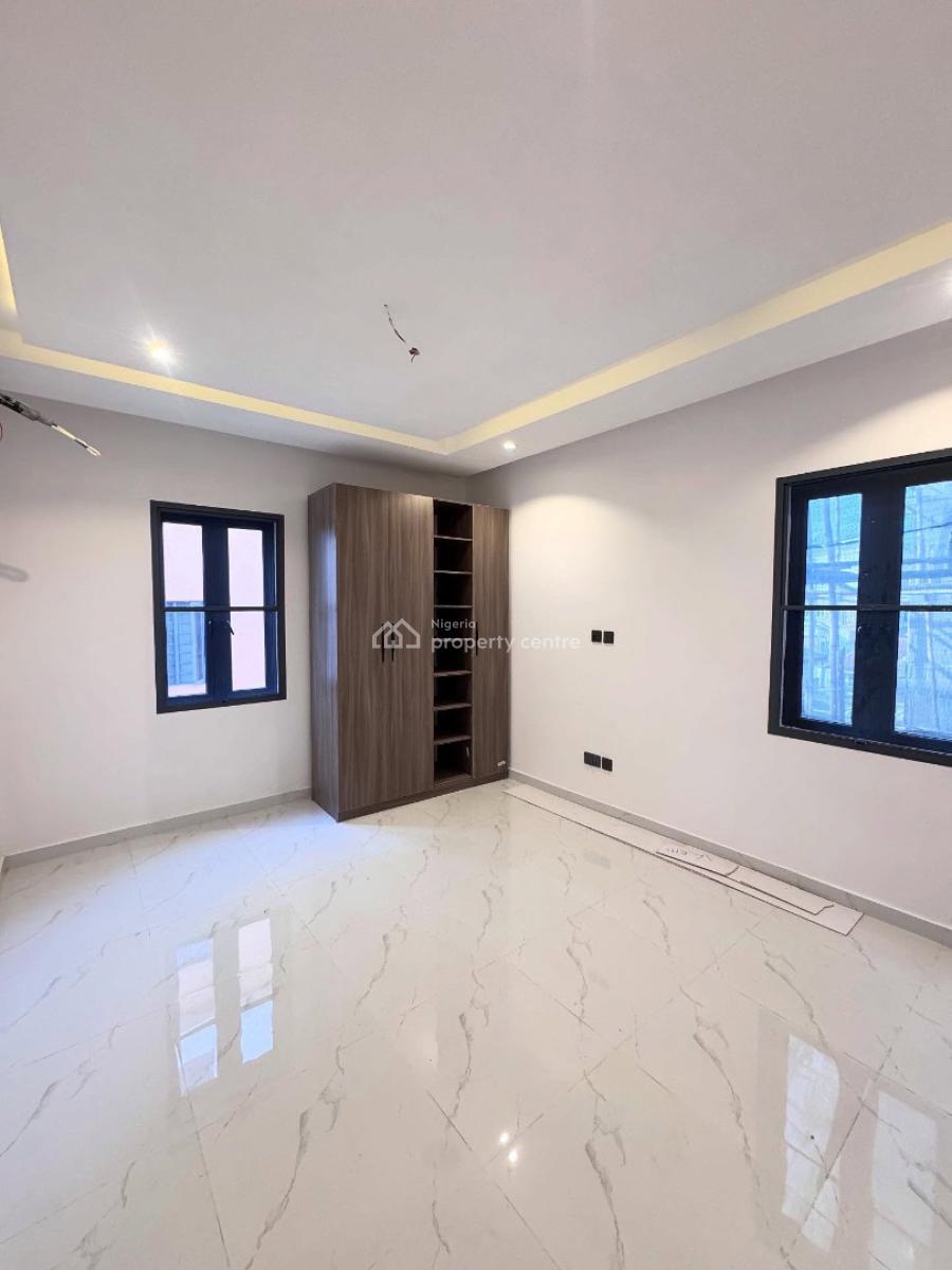 Newly Built 3 Bedroom Apartment, Ikate, Lekki, Lagos, Block of Flats for Sale