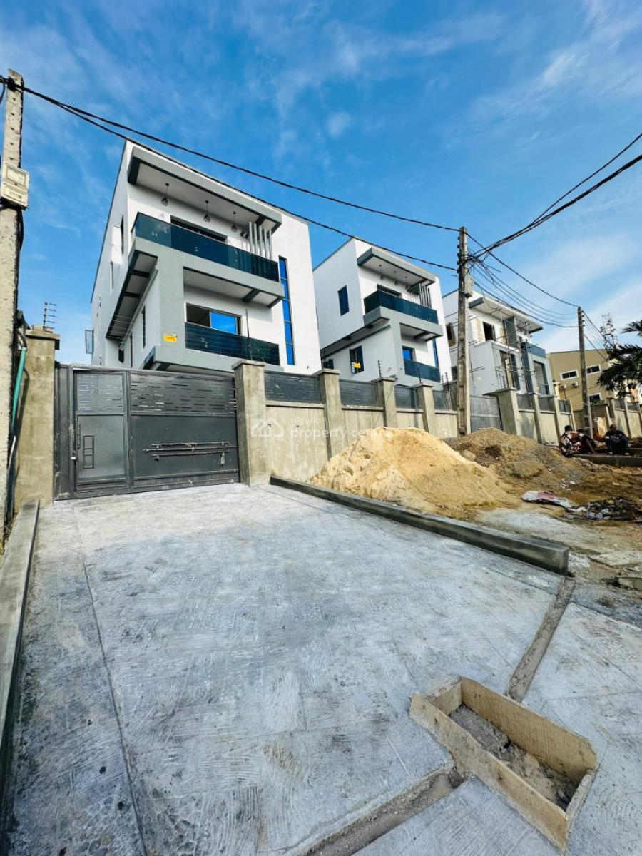 a Massive 5 Bedroom Detached Duplex All En-suite with a Bq, Gra Phase 2, Magodo, Lagos, Detached Duplex for Sale