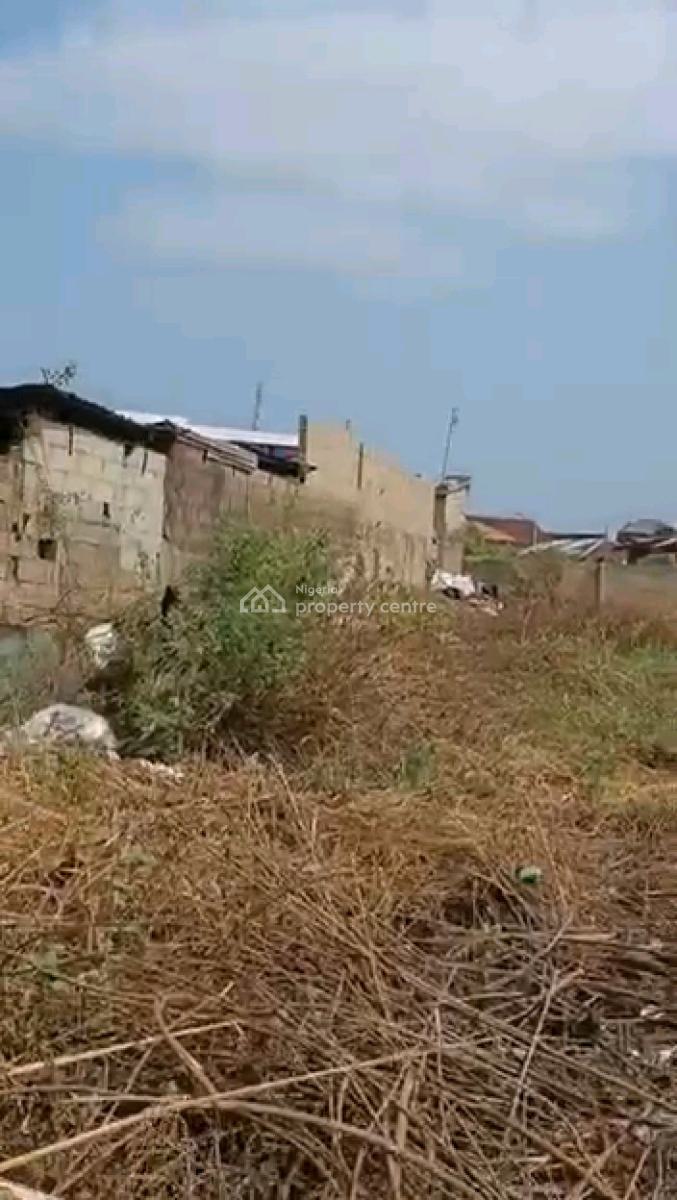 Bare-land Measuring  624,423 Sqm, Baale, New Garage, Gbagada, Lagos, Mixed-use Land for Sale