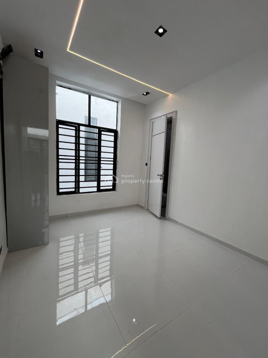 5 Bedrooms Fully Detached Duplex, Chevron, Lekki, Lagos, Detached Duplex for Sale