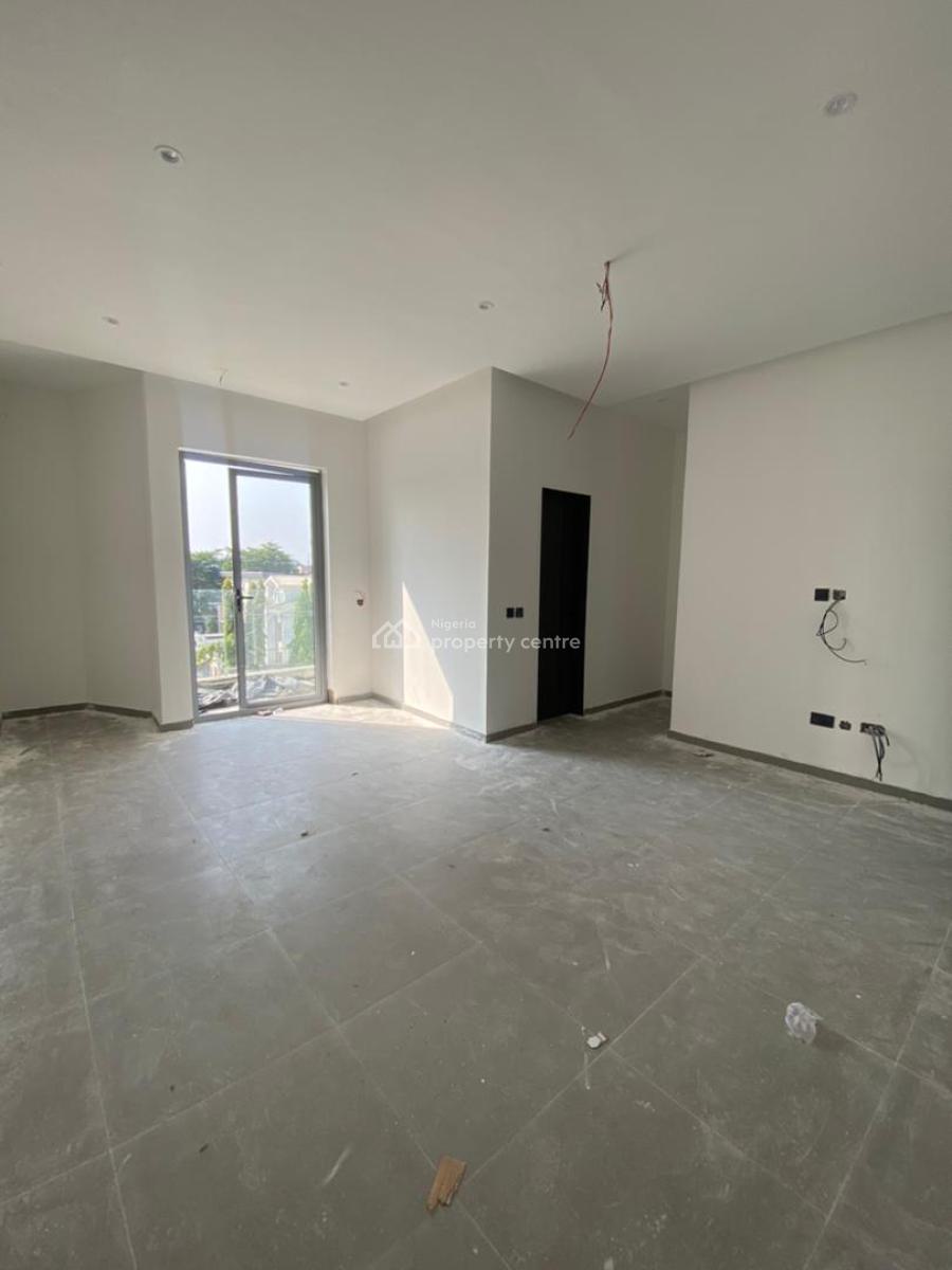 Excellent 2 Bedroom Terrace Duplex Within a Serene Environment, Lekki Phase 1, Lekki, Lagos, House for Sale