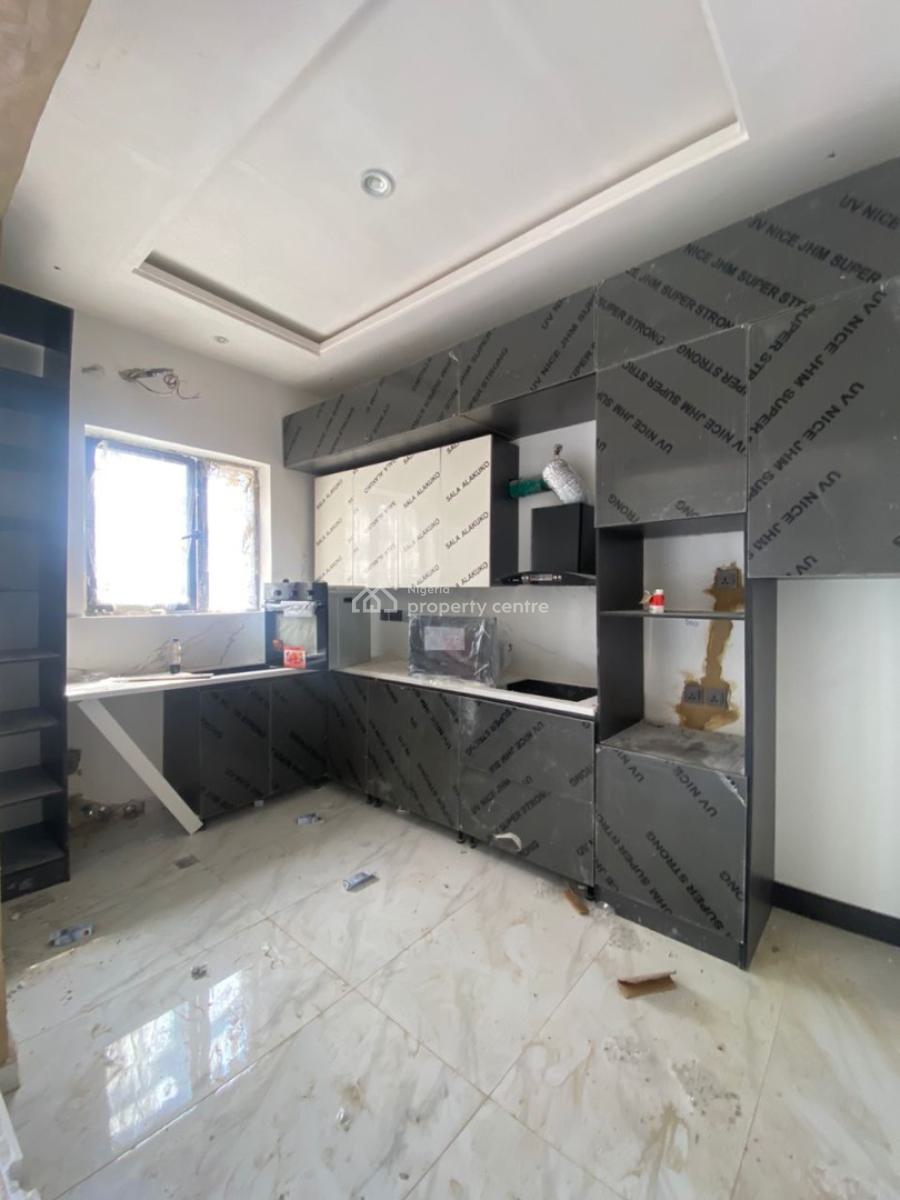 Newly Built 2 Bedroom Apartment Within a Serene Environment, Lekki Phase 1, Lekki, Lagos, Flat / Apartment for Sale