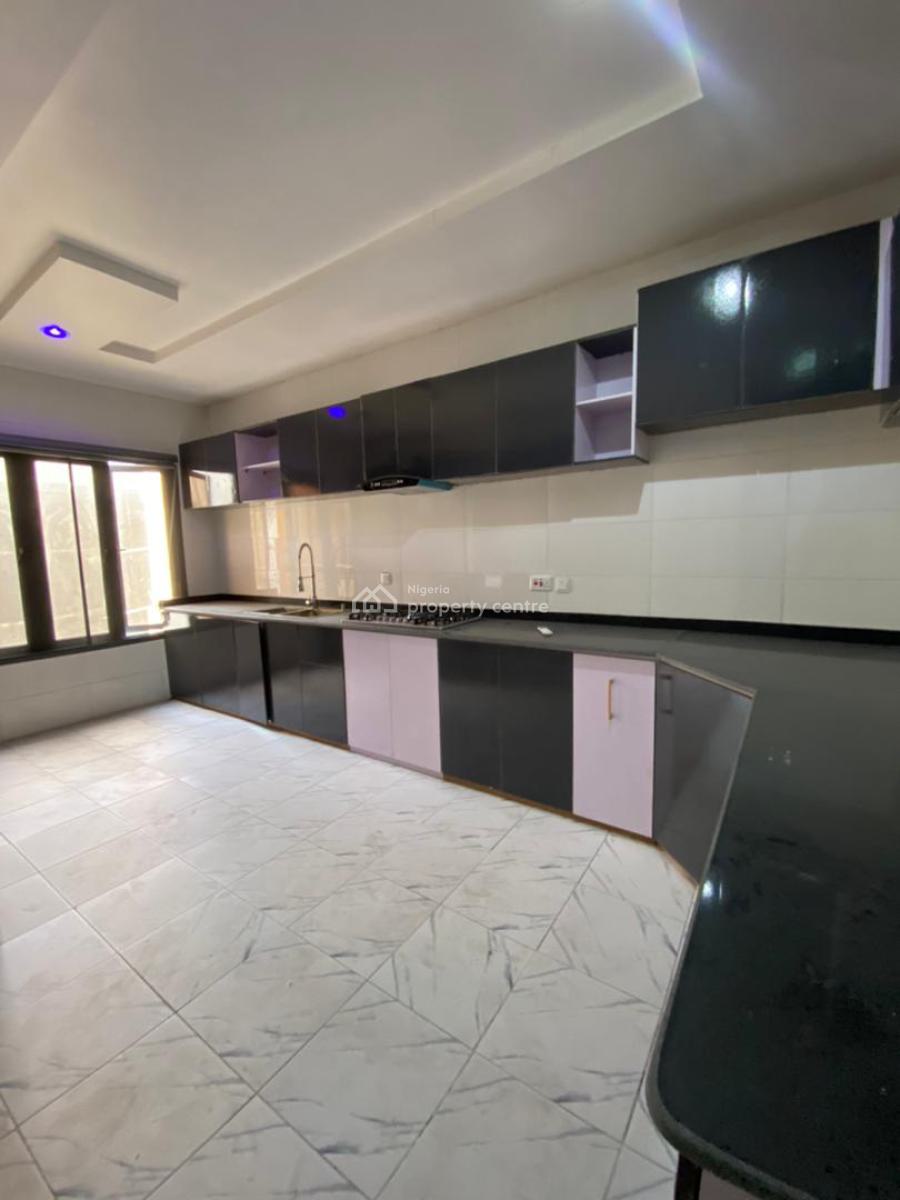 Lovely 5 Bedroom Maisonette Within a Serene Vicinity, Ikate, Lekki, Lagos, Flat / Apartment for Sale