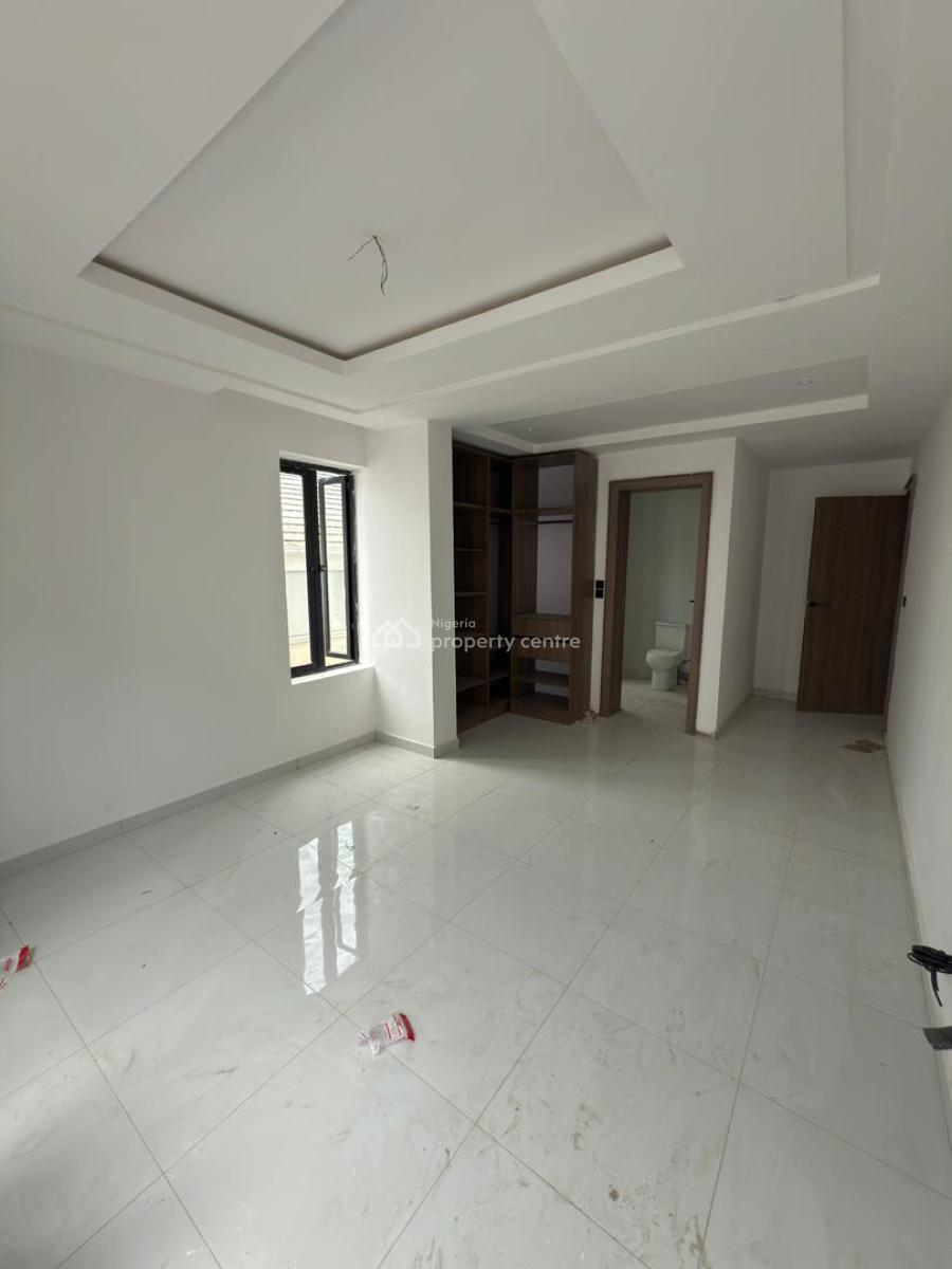 Gorgeous 3 Bedroom Apartment Located in a Secured Neighborhood, Ikate, Lekki, Lagos, Flat / Apartment for Sale