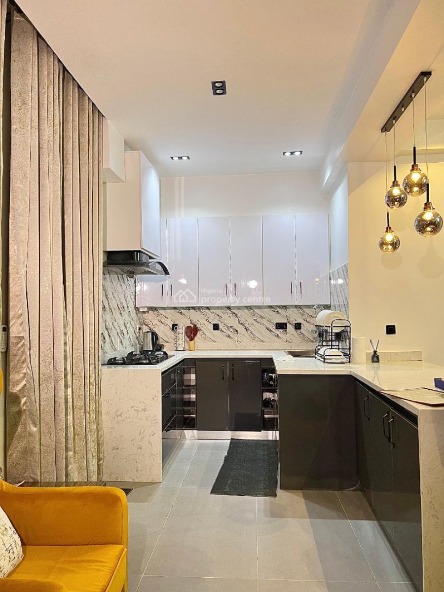 Luxury 2 Bedroom Apartment, Thompson Avenue, Old Ikoyi, Ikoyi, Lagos, Flat / Apartment Short Let