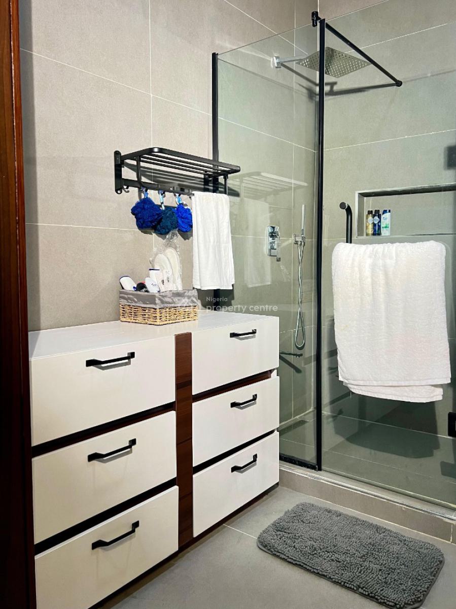 Luxury 2 Bedroom Apartment, Thompson Avenue, Old Ikoyi, Ikoyi, Lagos, Flat / Apartment Short Let