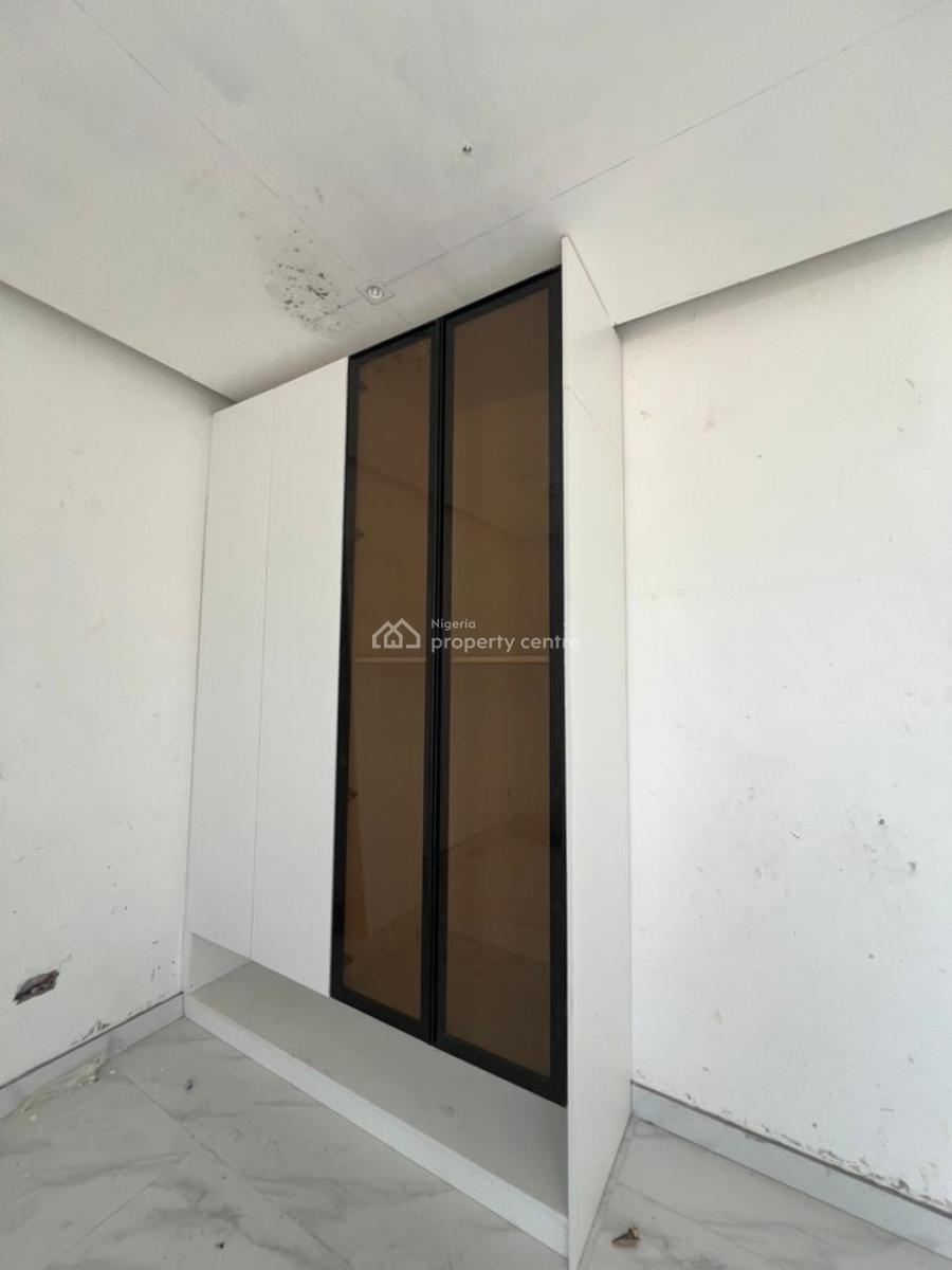 Very Spacious and Modern 1-bedroom Apartment, Lekki Phase 1, Lekki, Lagos, Block of Flats for Sale