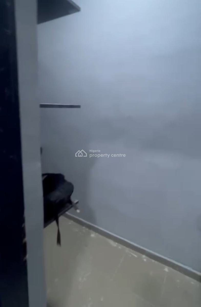 Clean Pay & Pack in 3 Bedroom Terrace Duplex , Tarred Road, Kado Estate, Kado, Abuja, Terraced Duplex for Rent