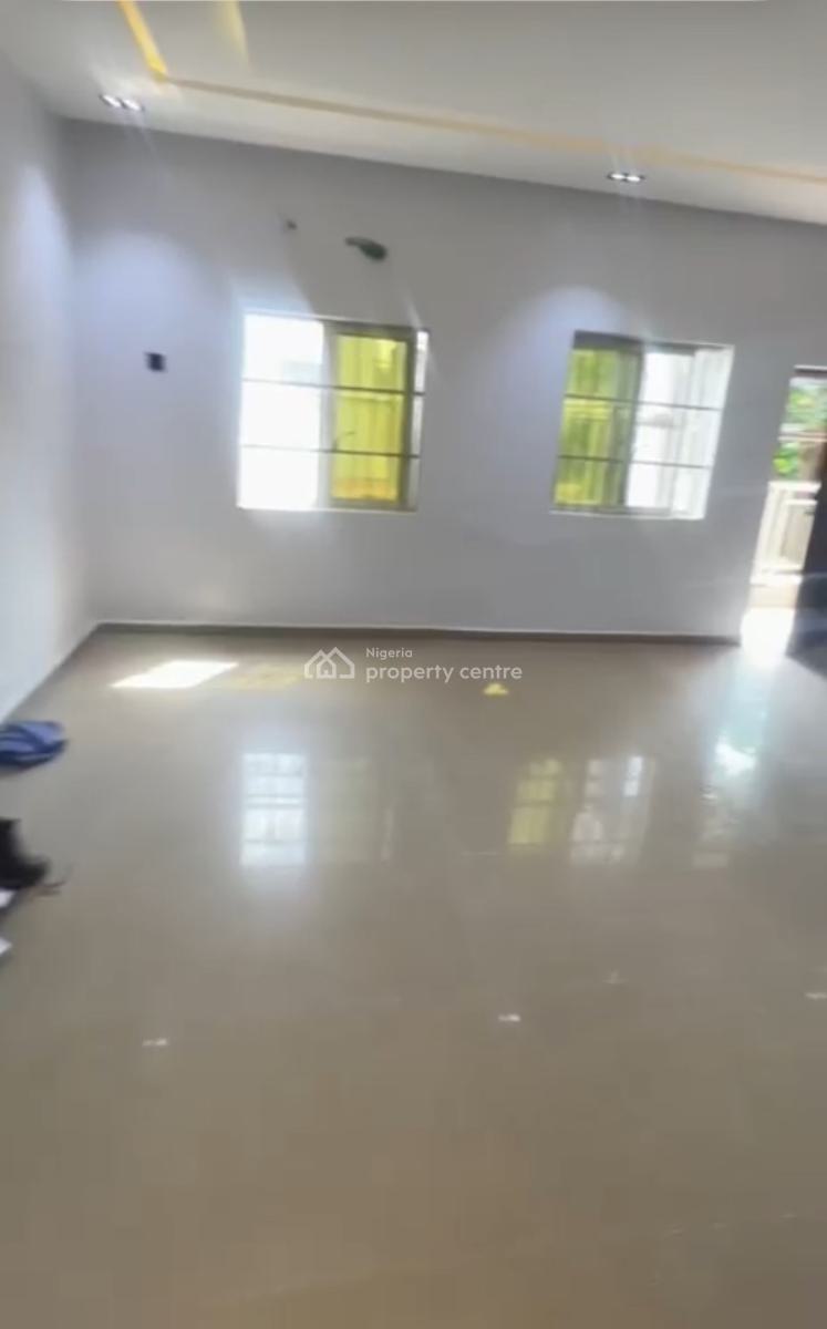 Clean Pay & Pack in 3 Bedroom Terrace Duplex , Tarred Road, Kado Estate, Kado, Abuja, Terraced Duplex for Rent