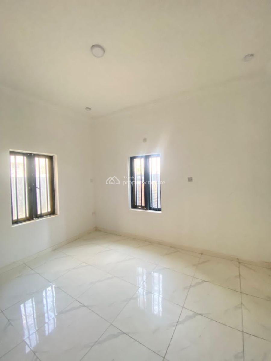 Luxury 3 Bedroom Apartment in a Secure Estate, Ikate, Lekki, Lagos, Flat / Apartment for Sale