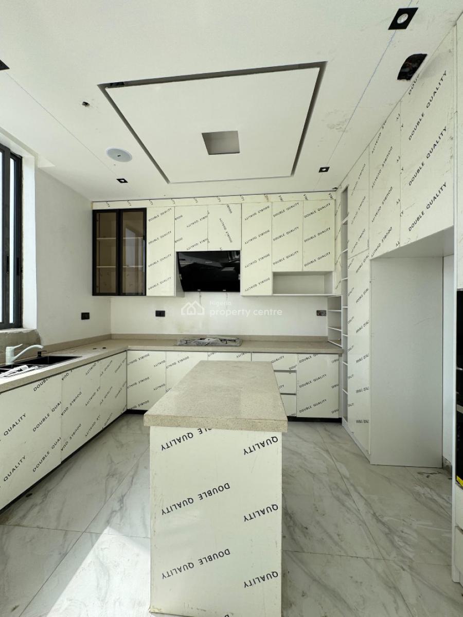 Luxury 2 Bedroom Apartments  in a Well Secured Location, Lekki Phase 1, Lekki, Lagos, Flat / Apartment for Sale