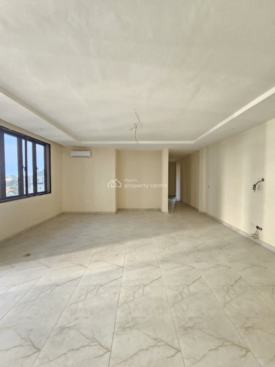 Outstanding Luxury Spacious 3 Bedroom Apartment with Bq, Lekki Phase 1, Lekki, Lagos, Flat / Apartment for Sale