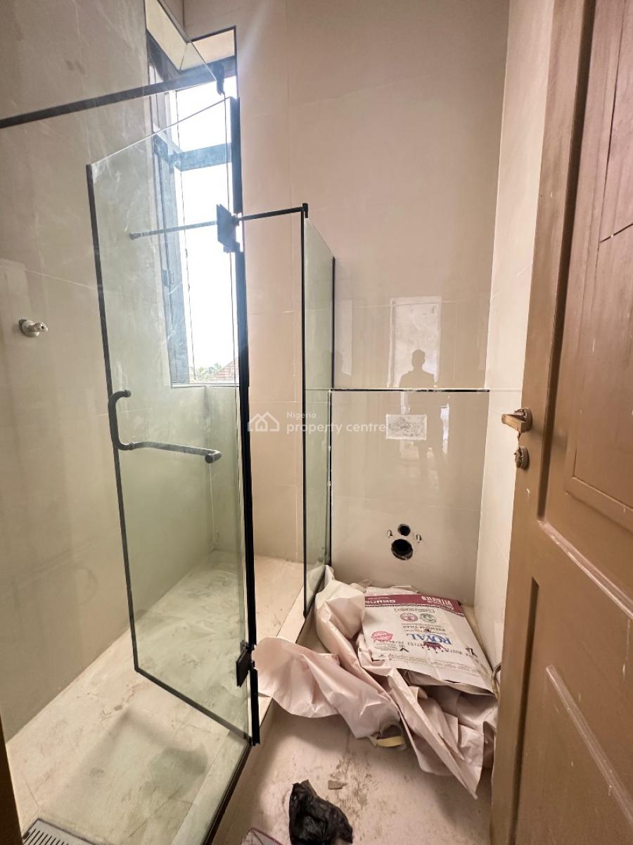 Luxury 3 Bedroom Apartment with Bq, High Ceiling, Pool and Elevator, Lekki Phase 1, Lekki, Lagos, Flat / Apartment for Sale