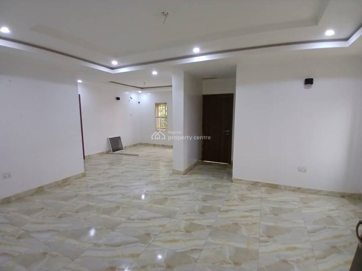 Luxury 3 Bedroom Flat. Ground Floor, By Mobile, Mabushi, Abuja, Flat / Apartment for Rent