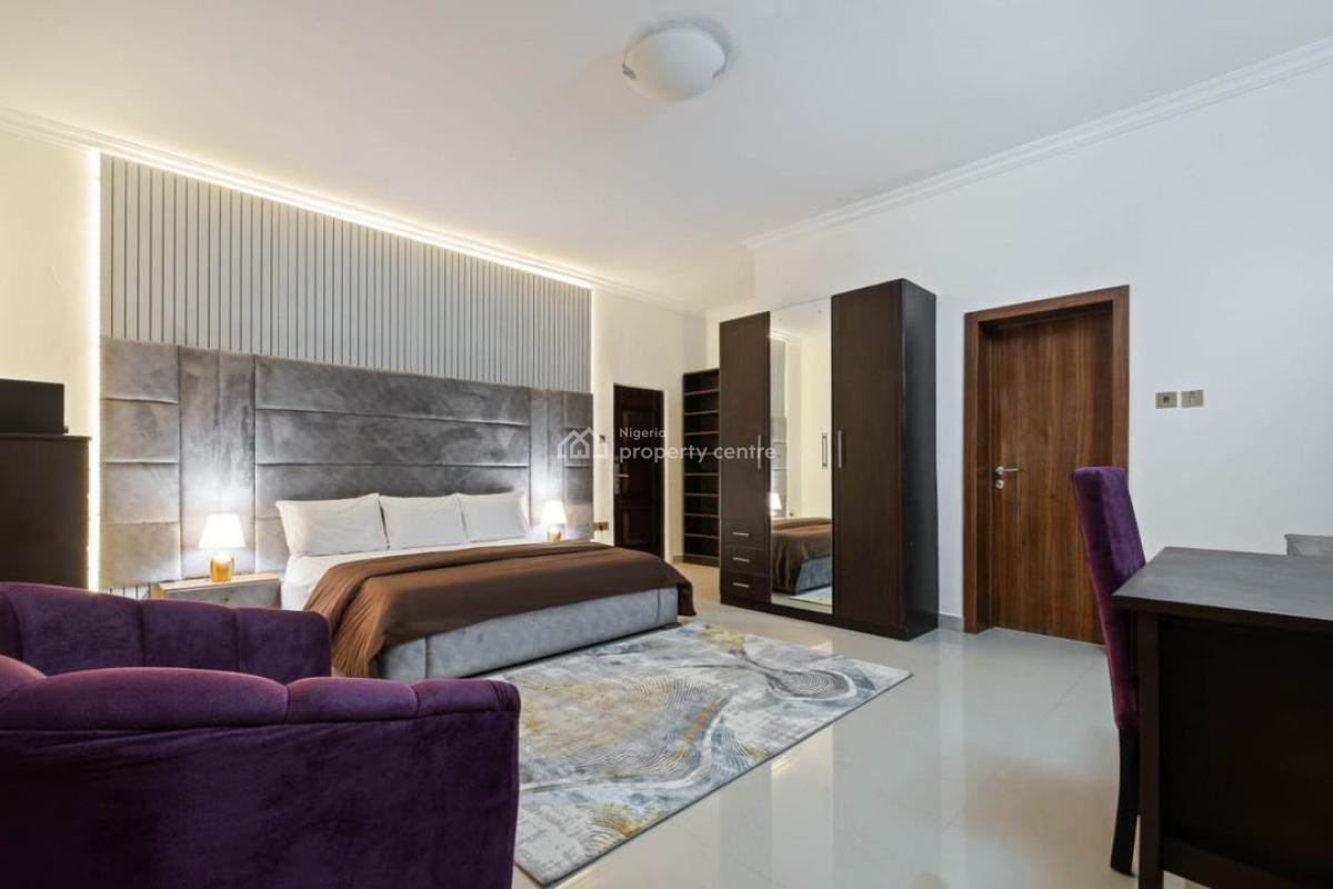 Luxury 3 Bedroom Apartment with Gym Available., Lekki, Lagos, Flat / Apartment Short Let