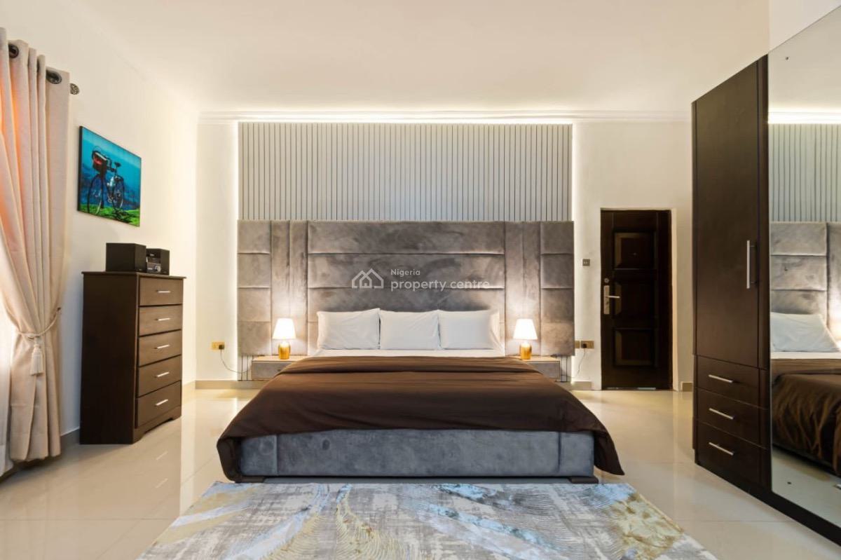 Luxury 3 Bedroom Apartment with Gym Available., Lekki, Lagos, Flat / Apartment Short Let