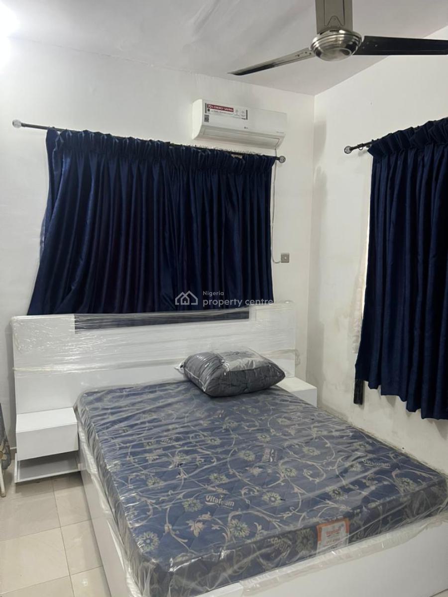 Furnished 3 Bedrooms Apartment in an Estate, Maryland, Lagos, Flat / Apartment Short Let