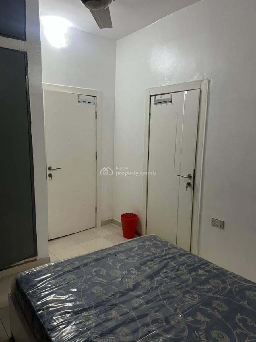 Furnished 3 Bedrooms Apartment in an Estate, Maryland, Lagos, Flat / Apartment Short Let
