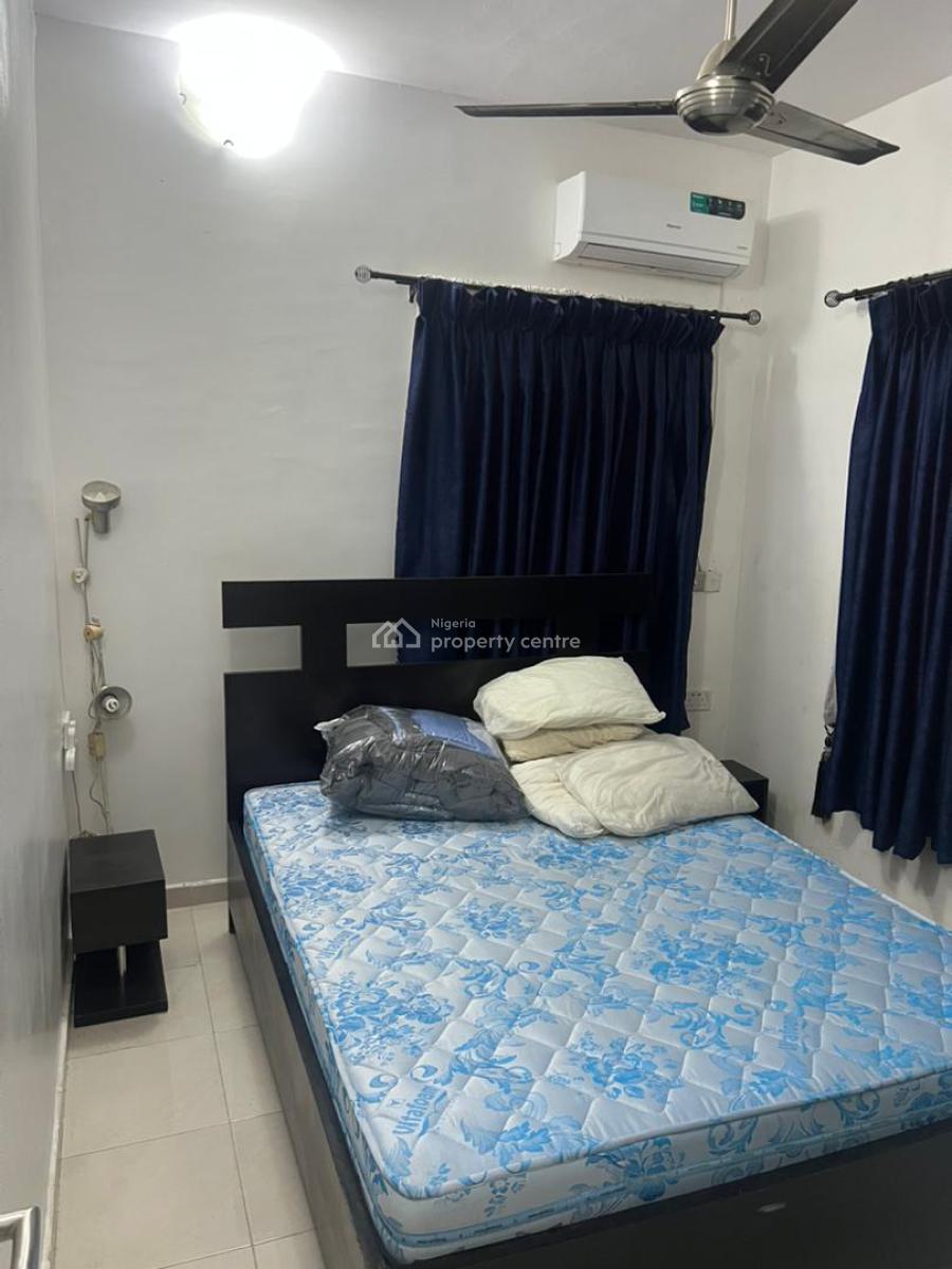 Furnished 3 Bedrooms Apartment in an Estate, Maryland, Lagos, Flat / Apartment Short Let