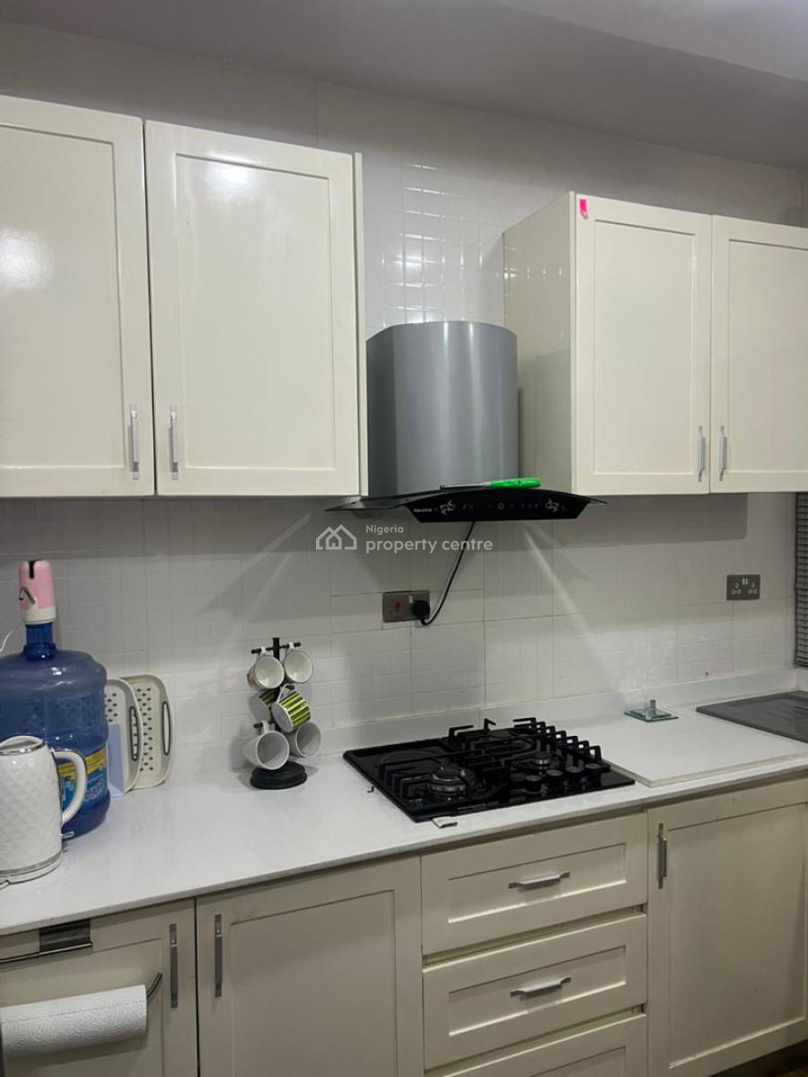 Furnished 3 Bedrooms Apartment in an Estate, Maryland, Lagos, Flat / Apartment Short Let