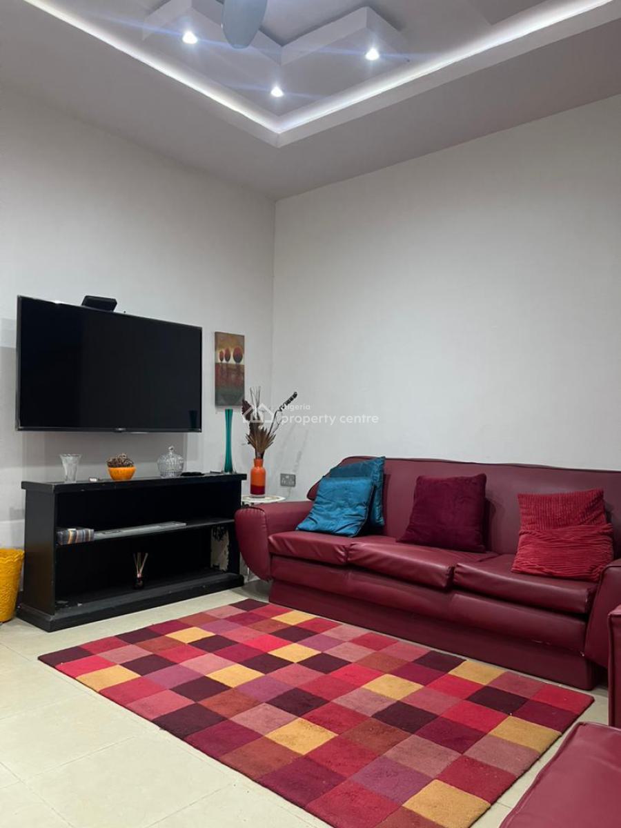 Furnished 3 Bedrooms Apartment in an Estate, Maryland, Lagos, Flat / Apartment Short Let