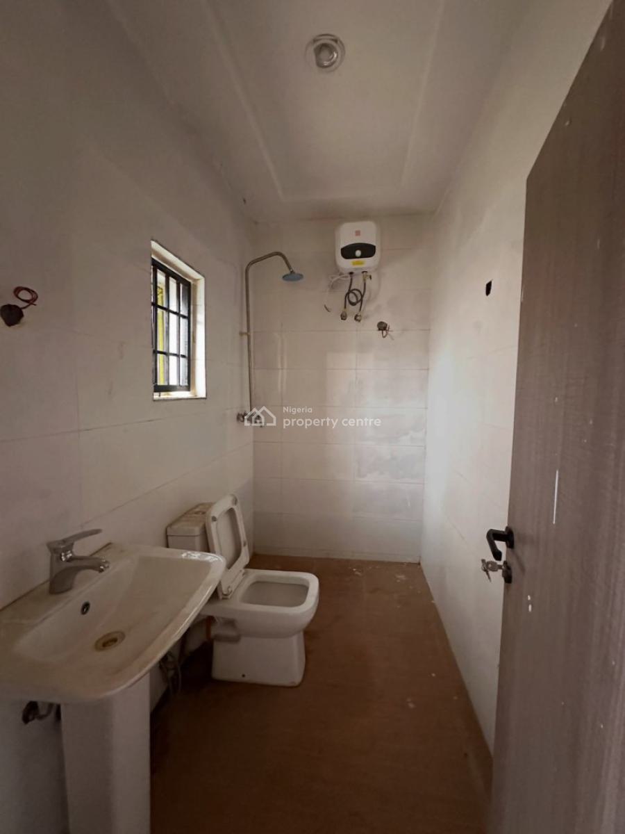 a Very Good Spacious 3-bedroom Flat, Kado, Abuja, Flat / Apartment for Rent