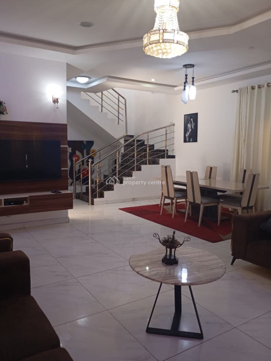 Luxury 4 Bedroom Apartment with Gym and Snooker Available., Lekki, Lagos, Flat / Apartment Short Let