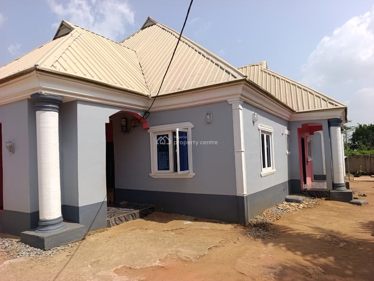 4 Bedroom Flat, Oke Odu After Orita Obele, Akure, Ondo, House for Sale