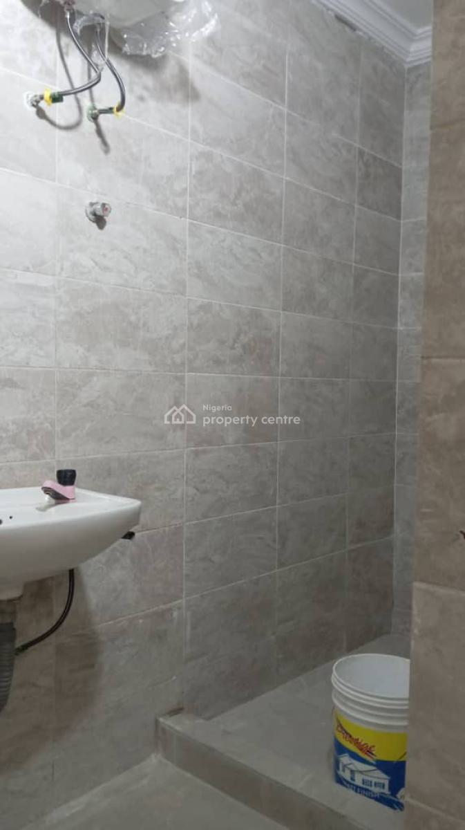 Lovely 2 Bedroom Flat, Ajao Estate, Anthony, Maryland, Lagos, Flat / Apartment for Rent