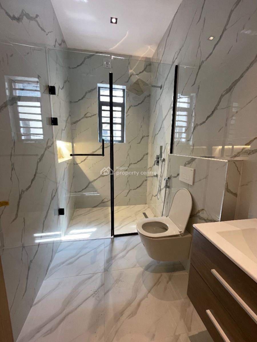 a 4 Bedroom Terrace, Lekki Right, Lekki Phase 1, Lekki, Lagos, Terraced Duplex for Sale