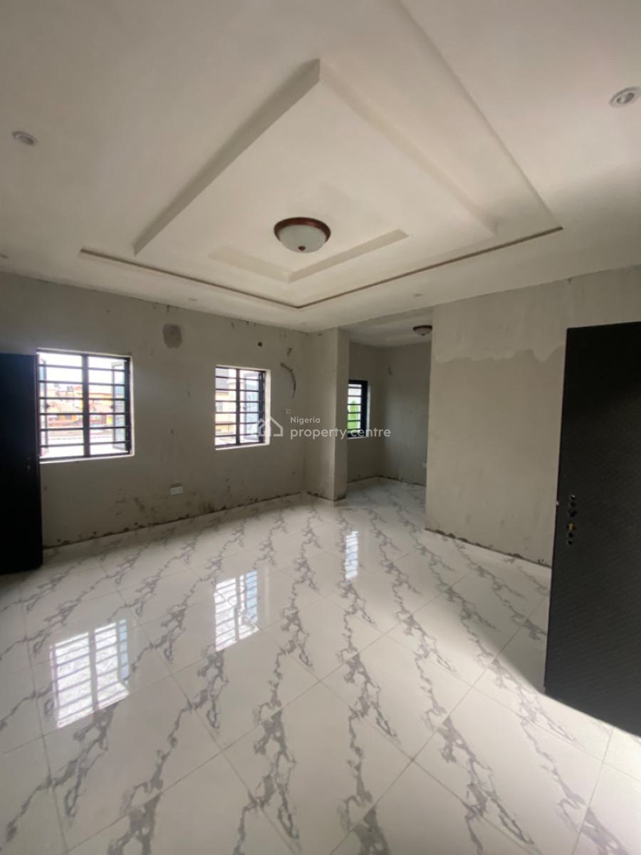 Very Sweet and Lovable Sharp Brandnew Spacious 2 Bedroom Upstairs), Mobile Road Axis, Ilaje, Ajah, Lagos, Flat / Apartment for Rent