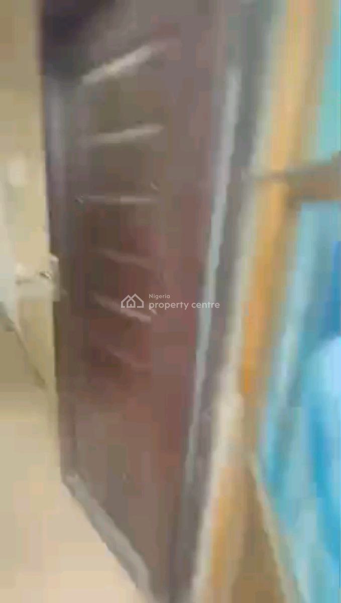 Standard Self Contain, Off Odunsi Road, Bariga, Shomolu, Lagos, Self Contain (single Rooms) for Rent