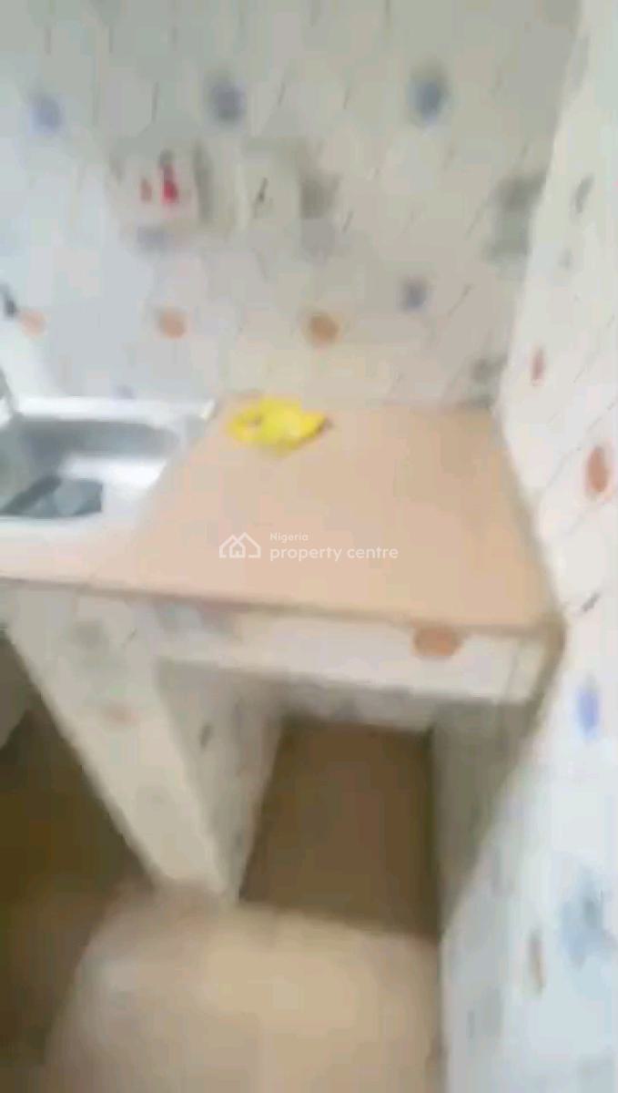 Standard Self Contain, Off Odunsi Road, Bariga, Shomolu, Lagos, Self Contain (single Rooms) for Rent