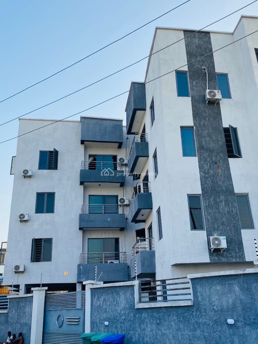 1 Bedroom Apartment, Lekki Phase 1, Lekki, Lagos, Mini Flat (room and Parlour) for Sale