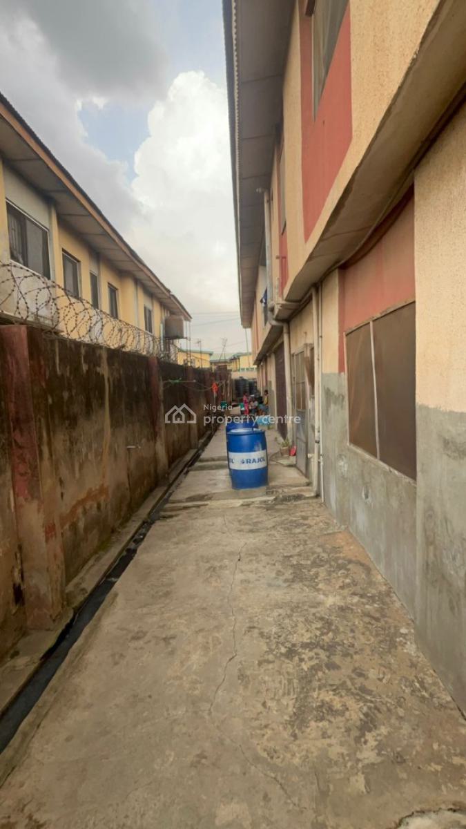 Distressconsisting of 1 Unit of 3-bedroom Flat ,3 Units of 2-bedroom, Irawo, Off Ikorodu Road, Ikorodu, Lagos, Block of Flats for Sale