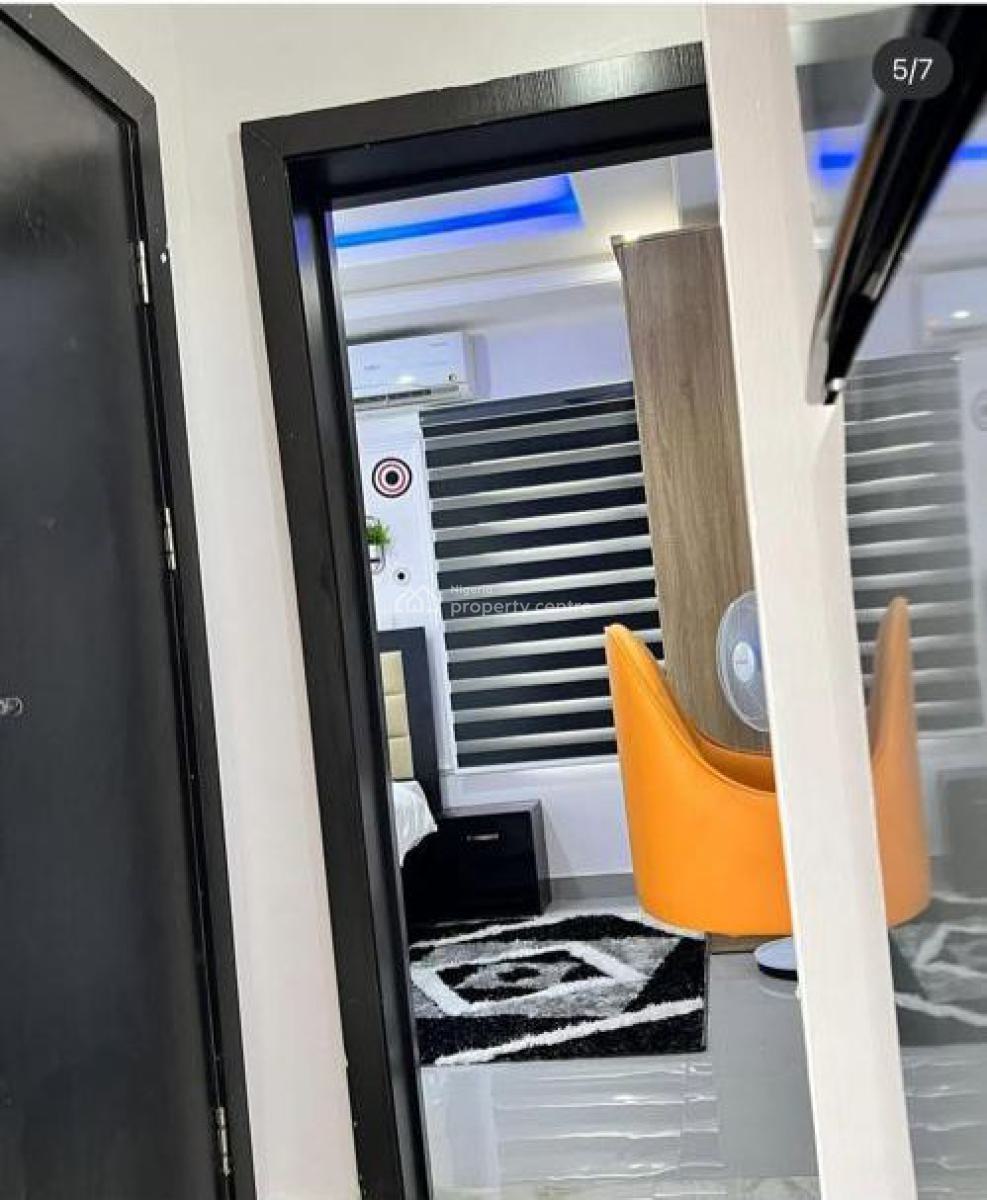 Fully Furnished Standard Ensuit 1 Bedroom Spacious Apartment, Green Bay Estate, Ilaje, Ajah, Lagos, Mini Flat (room and Parlour) for Rent