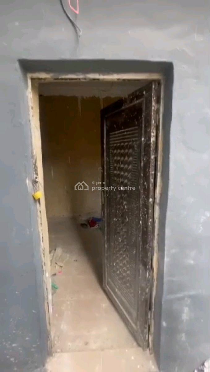 Very Decent, Spacious, Standard, Newly Built Miniflat in a Secured Environment, Onipanu, Shomolu, Lagos, Mini Flat (room and Parlour) for Rent