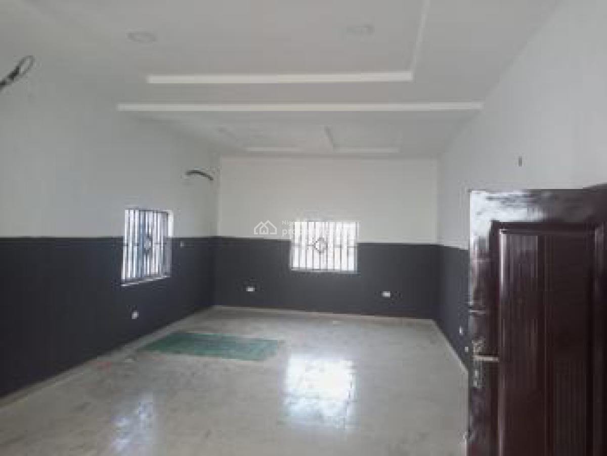 Luxury Office and Shop Spaces, Petrocam Station, Mowe Ofada, Ogun, Plaza / Complex / Mall for Rent