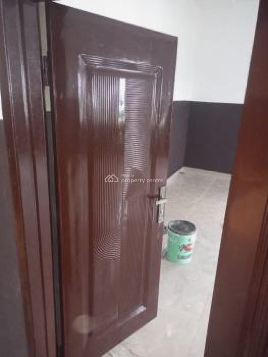 Luxury Office and Shop Spaces, Petrocam Station, Mowe Ofada, Ogun, Plaza / Complex / Mall for Rent