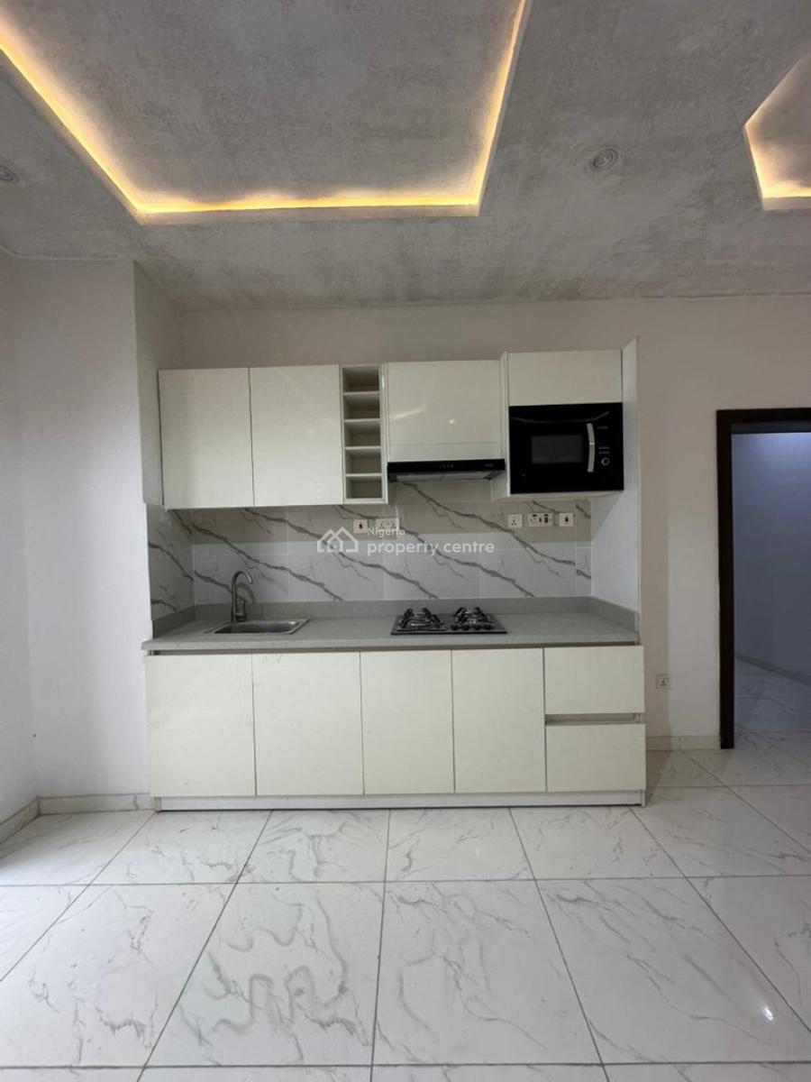 Luxury 2 Bedroom Apartment with Excellent Facility, Lekki Phase 1, Lekki, Lagos, Flat / Apartment for Rent
