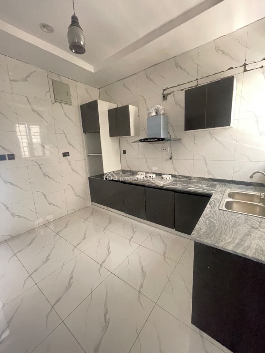 3 Bedrooms Terrace and a Bq, Abraham Adesanya, Ajiwe, Ajah, Lagos, Terraced Duplex for Sale