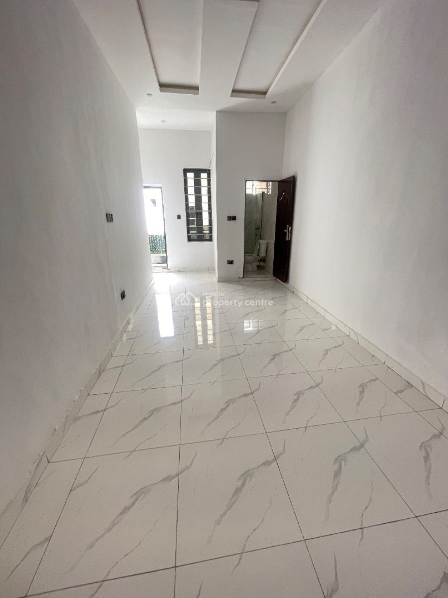 3 Bedrooms Terrace and a Bq, Abraham Adesanya, Ajiwe, Ajah, Lagos, Terraced Duplex for Sale