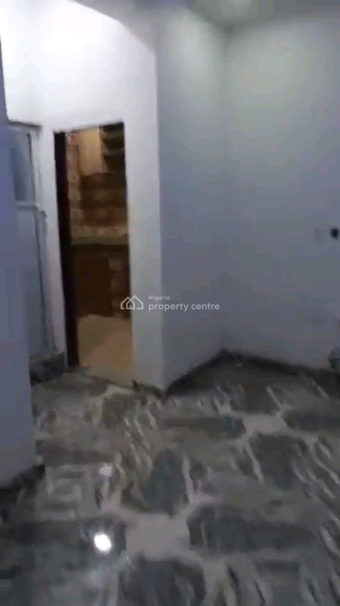 Newly Built Mini Flat, Ayorinde Street, Ladilak, Pedro, Gbagada, Lagos, Mini Flat (room and Parlour) for Rent
