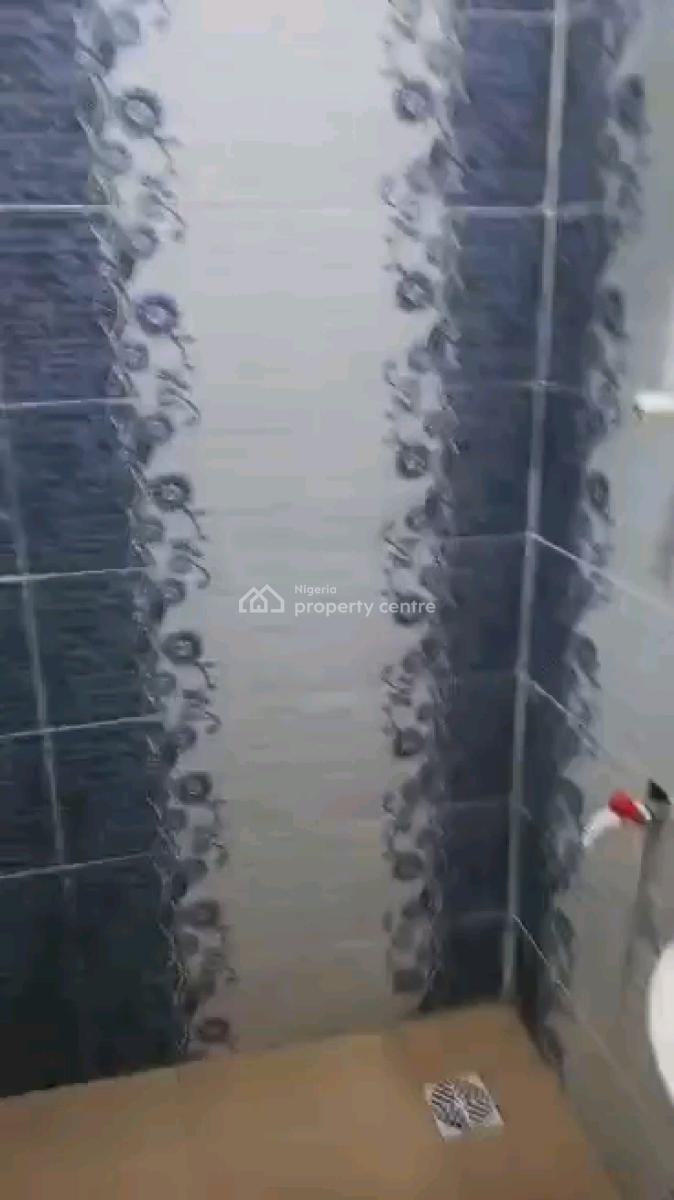 Newly Built Mini Flat, Ayorinde Street, Ladilak, Pedro, Gbagada, Lagos, Mini Flat (room and Parlour) for Rent