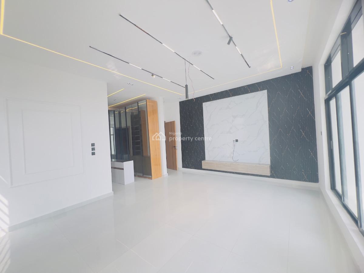 5 Bedroom Detached Duplex with Bq, Orchid Road, Lekki, Lagos, Detached Duplex for Sale