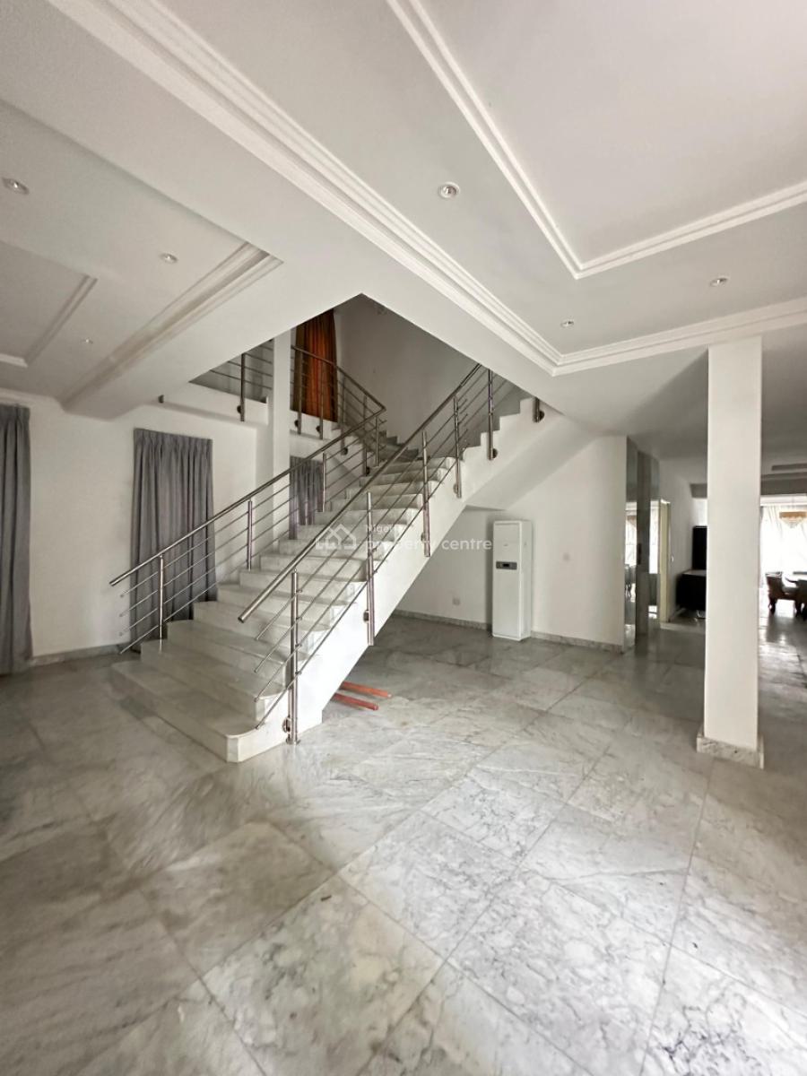 Elegant 5 Bedroom Waterfront Property with Modern Amenities and Jetty, Banana Island, Ikoyi, Lagos, Detached Duplex for Sale