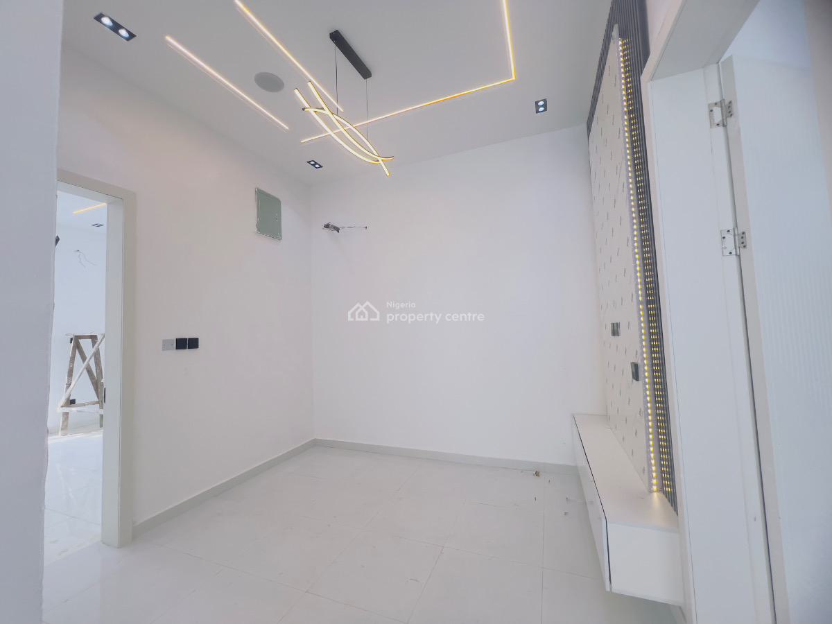 4 Bedroom Semi Detached Duplex with Bq, Orchid Road, Lekki, Lagos, Semi-detached Duplex for Sale