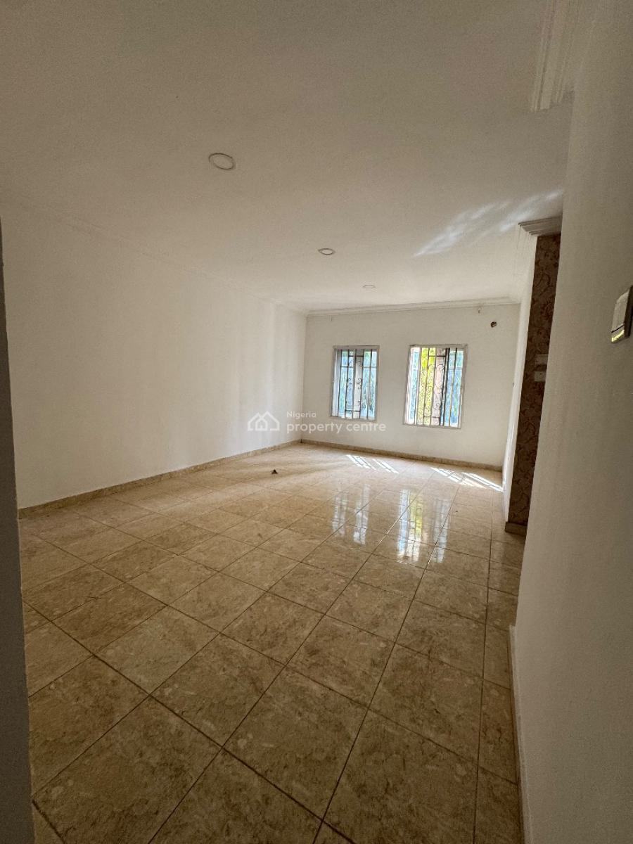 Spacious 3 Bedrooms Terrace Duplex, Mabushi, Abuja, Office Space for Rent