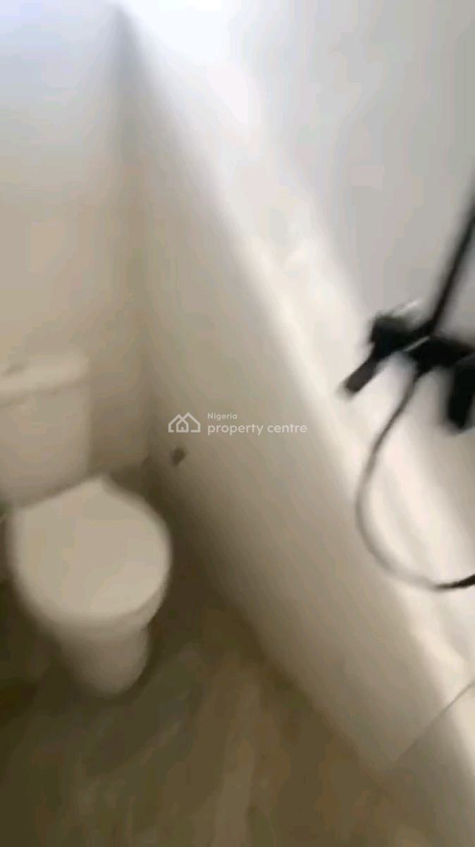 Standard Miniflat Upstairs  Screeded Walls, Pop, Wardrobe, Opposite Adekunle Estate, Yaba, Lagos, Mini Flat (room and Parlour) for Rent